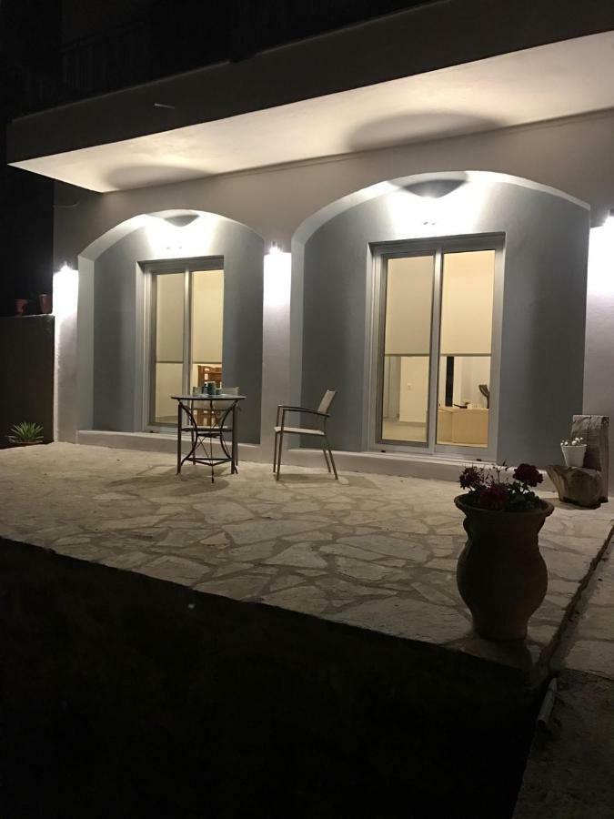Iliana Sea Side House Villa Elounda Екстериор снимка