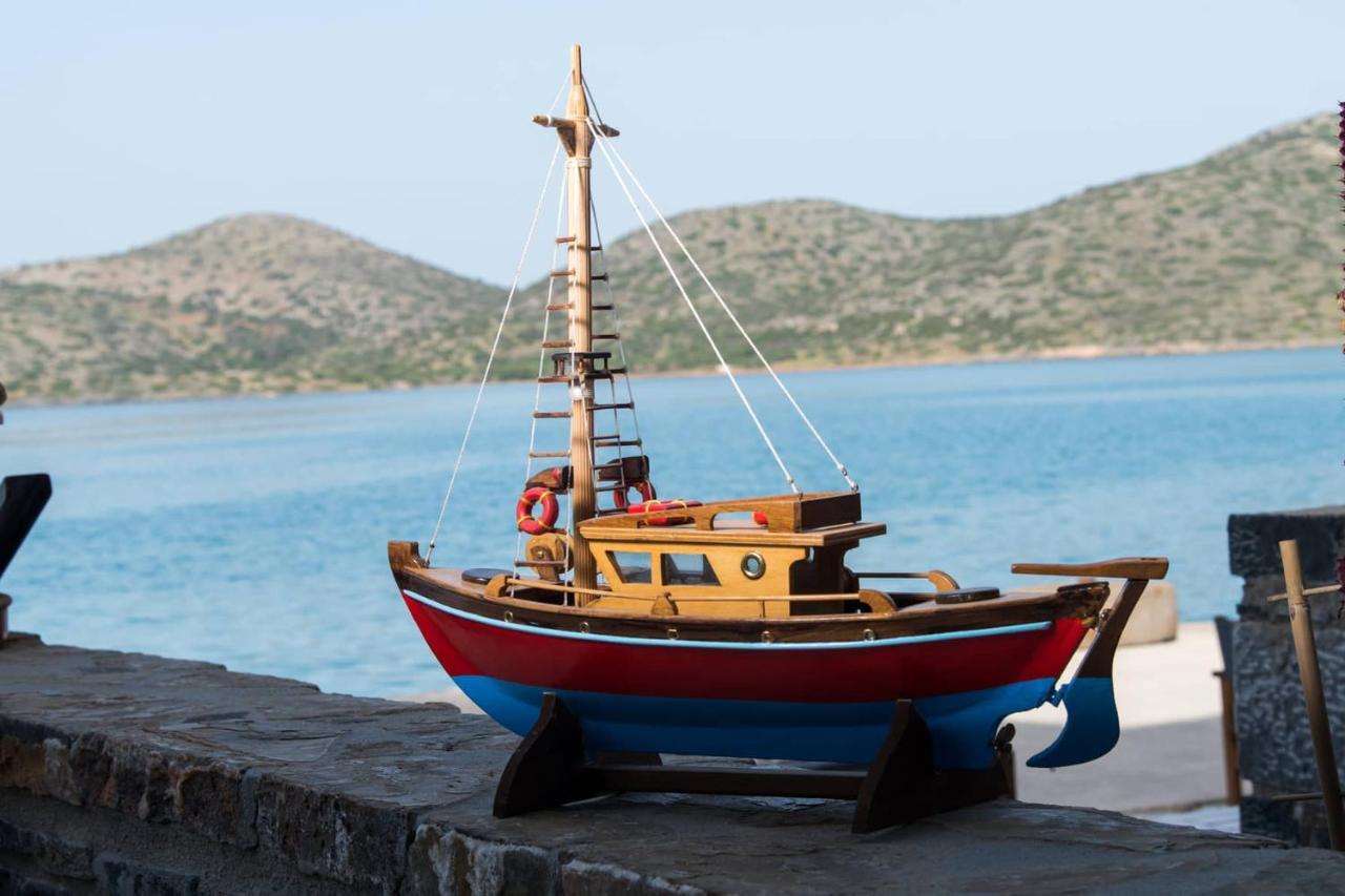Iliana Sea Side House Villa Elounda Екстериор снимка